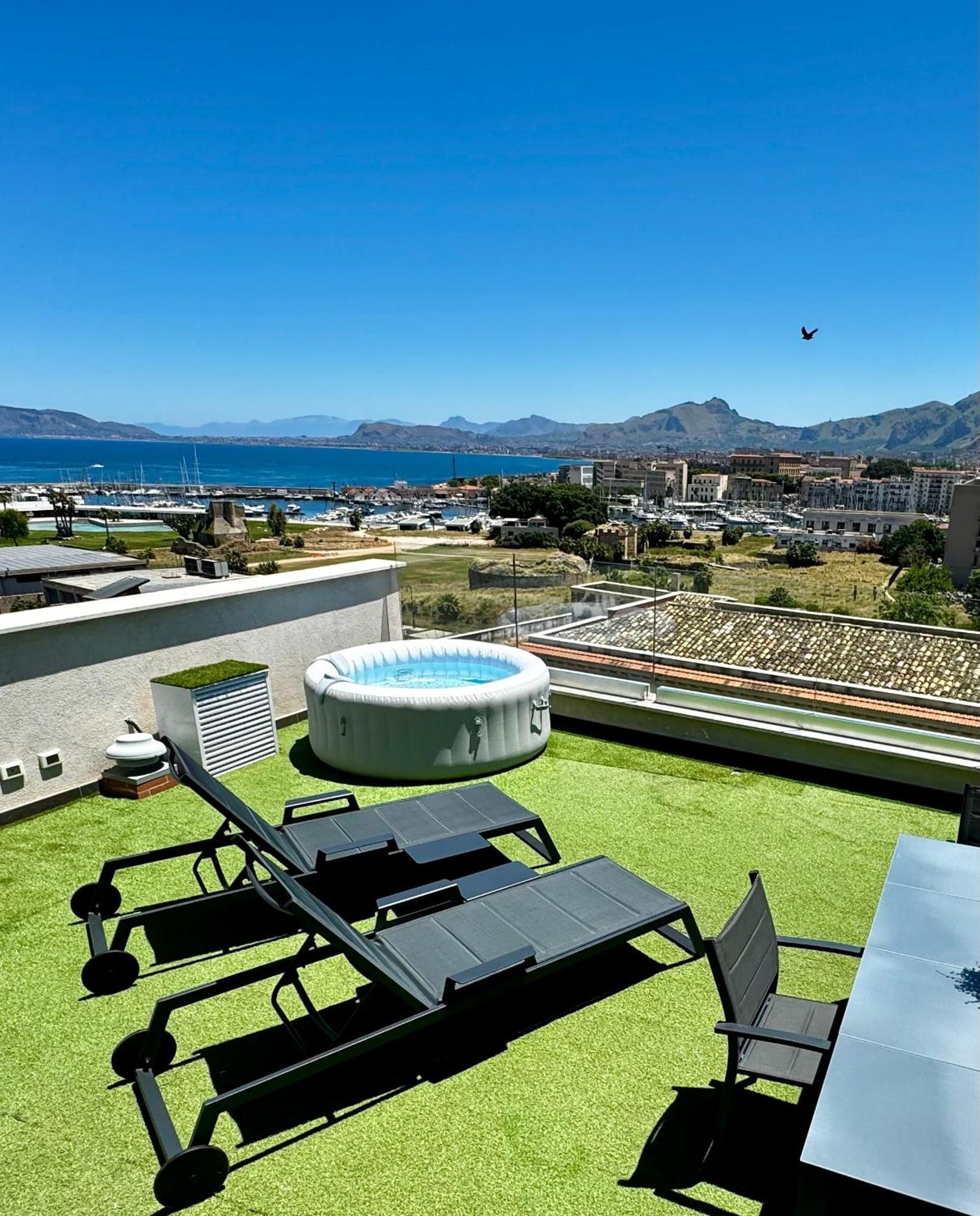 Palermo Inn Marina Exclusive View Екстериор снимка