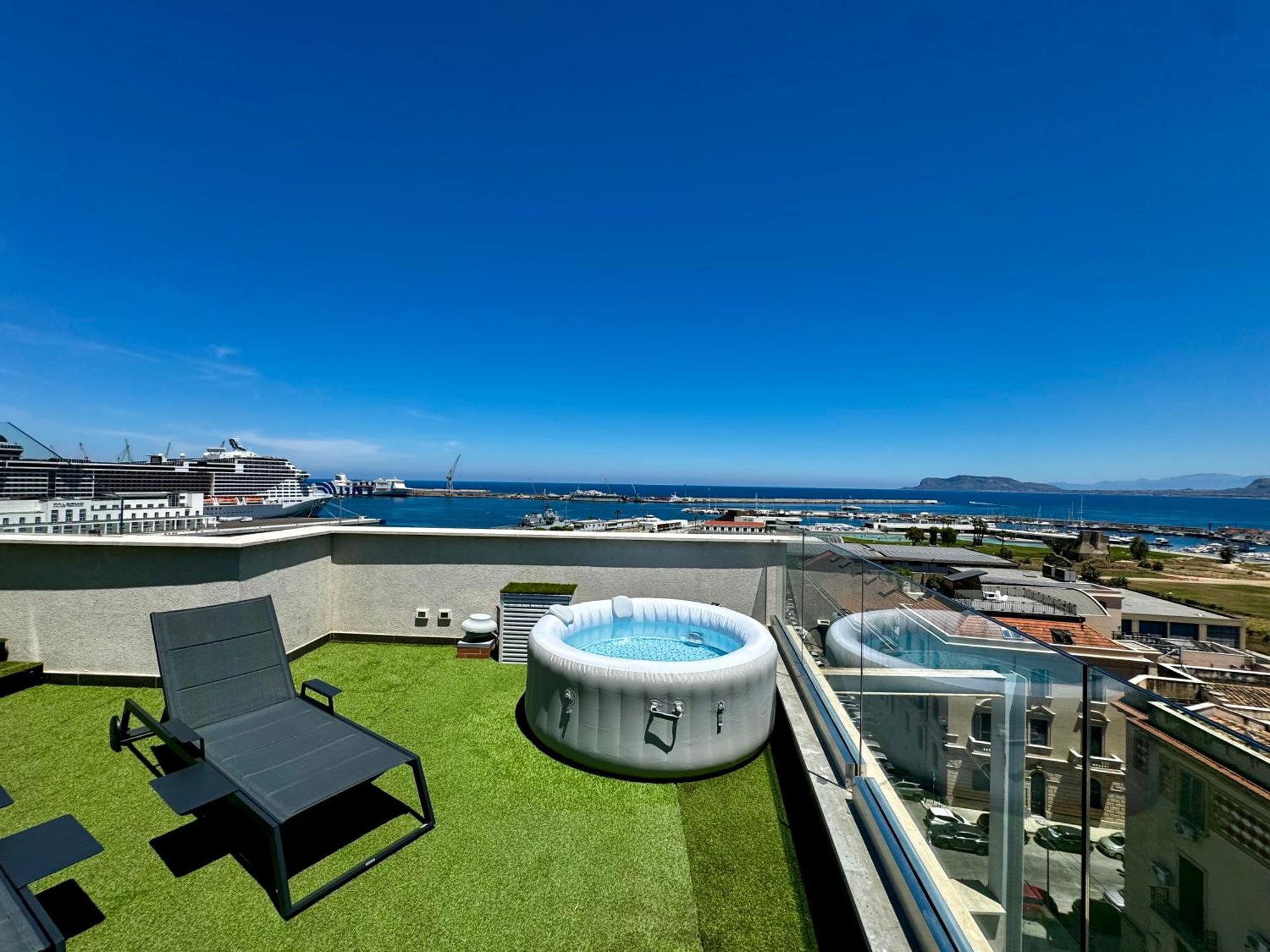 Palermo Inn Marina Exclusive View Екстериор снимка